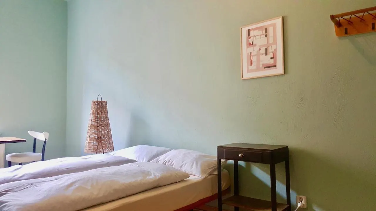 Flow Home Berlin Hostel
