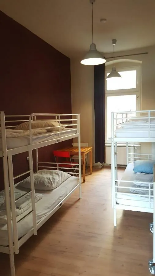 Flow Home Berlin 0*,