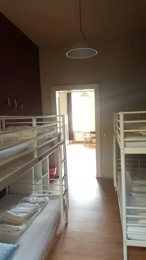 Flow Home Berlin Hostel